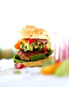 1 burger (281 g) Guacamole Turkey Burger