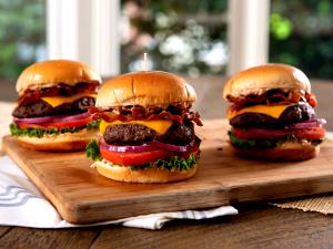 1 burger (395 g) Double Bacon & Cheese Ciabatta Burger