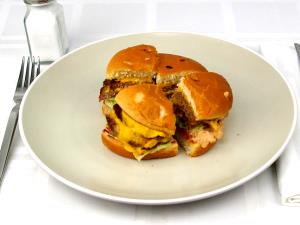 1 Burger Double-Double With Mustard & Ketchup İnstead Of Spread Burger