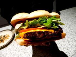 1 burger Grand Angus