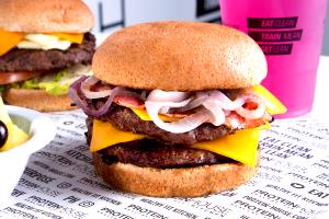 1 burger Muscle Builder Burger