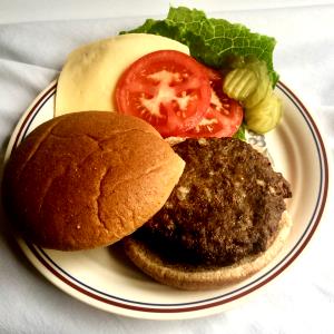 1 burger Skinny Dip Burger - Bison