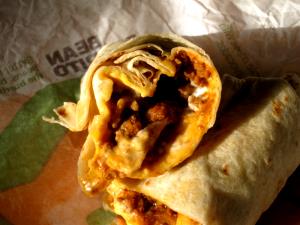 1 burrito (186 g) Beefy Nacho Burrito