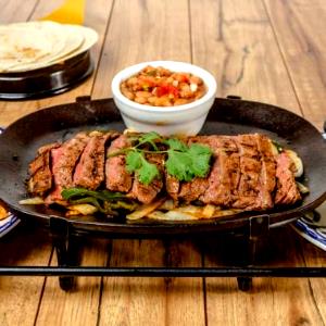 1 burrito (198 g) Fire Grilled Steak Fajita