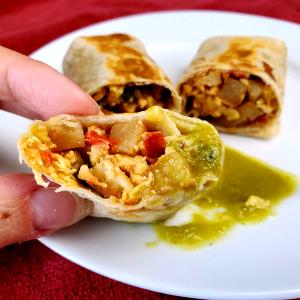 1 burrito (198 g) Potato, Egg & Cheese