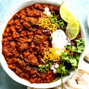 1 cab (251 g) Lean Beef Chili No Beans