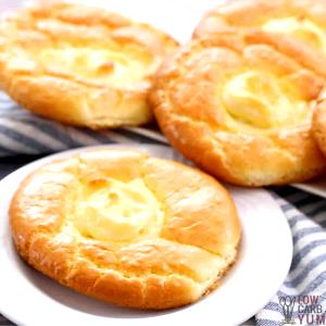 1 Cake (11 X 3-3/4 X 1-3/4") Fat Free Cholesterol Free Danish Pastry with Cheese