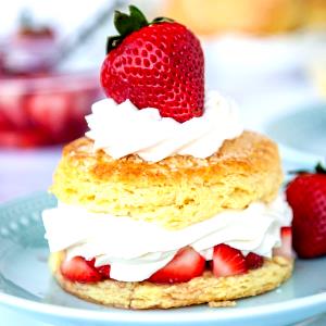 1 cake (203 g) Strawberry Short Cake