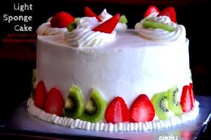 1 Cake (3" Dia) With Fruit And Whipped Cream Shortcake Sponge with Whipped Cream and Fruit