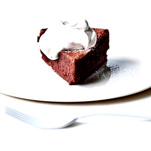 1 cake (70 g) Flourless Chocolate Cake