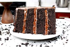 1 cake (76 g) Moist Choco Slice