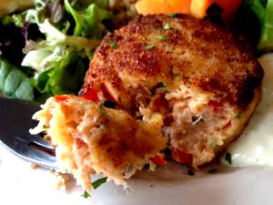 1 cake (85 g) Maine Lobster Cakes