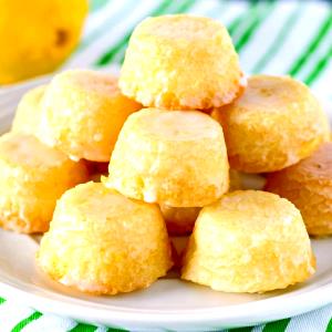 1 cake Lemon Bites