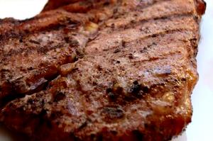 1 Chop, Excluding Refuse (yield From 1 Raw Chop, With Refuse, Weighing 113 G) Pork Chops (Center Rib, Boneless, Lean Only, Cooked, Braised)