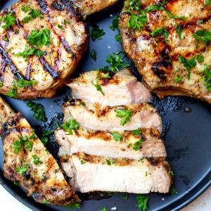 1 Chop Pork Center Rib, Broiled, Slf