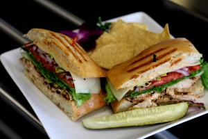 1 ciabatta (312 g) Chipotle Chicken Ciabatta with Grilled Chicken