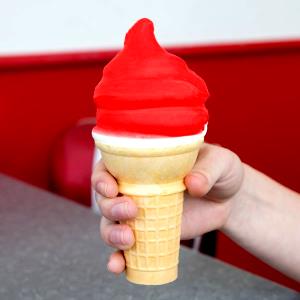 1 cone (312 g) Dipped Cherry Cone (Large)
