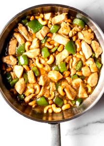 1 container (10 g) Keto Cashew Chicken