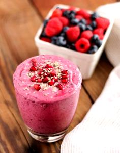 1 container (10 oz) Pomegranate-Berry Fruit Shake