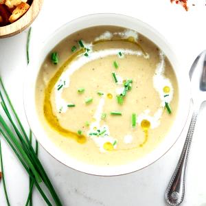 1 container (1.3 oz) Potato Leek Soup