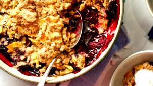 1 container (150 g) Mix-Ins Very Berry Crisp