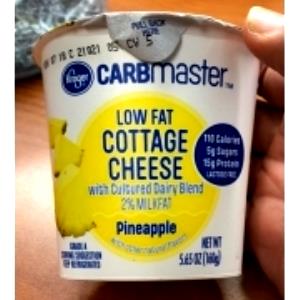 1 container (160 g) CARBmaster Low Fat Cottage Cheese Pineapple