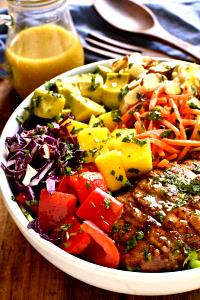 1 container (167 g) Caribbean Style Chicken Salad