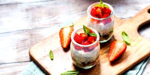 1 container (177 g) Strawberry N