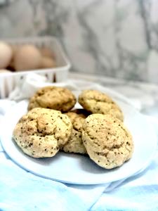 1 container (22.4 g) Chia Coconut Cookie
