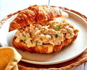 1 container (227 g) Rotisserie Chicken Salad Sandwich on 12 Grain Bread & Garden Salad