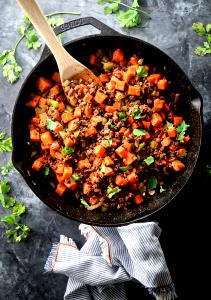 1 container (238 g) Beef Sweet Potato Scramble (Small)