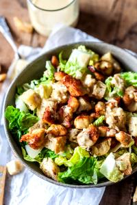 1 container (255 g) Caesar Salad with Chicken with Dressing