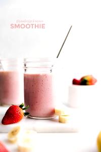 1 container (255 g) Strawberry Banana Yogurt Smoothie