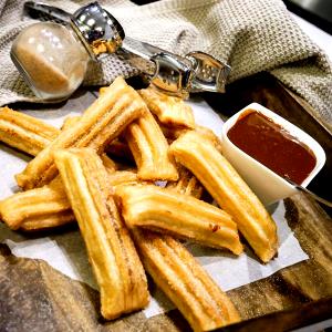 1 container (28 g) Dulce De Leche Churros Sauce