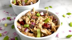 1 container (283 g) Chipotle Chicken Salad