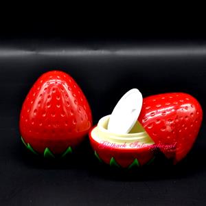 1 container (30 g) Strawberries & Cream Granola Yogurt Topper