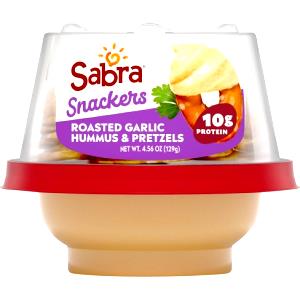 1 container (4.56 oz) Roasted Garlic Hummus with Pretzel Crisps
