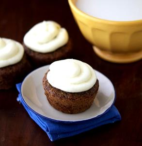 1 container (6 oz) Carbmaster Carrot Cake Yogurt