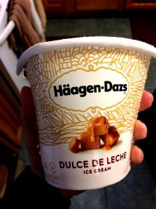 1 container (92 g) Dulce De Leche Ice Cream (Container)