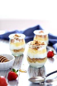 1 container Berry Colada Parfait (1500)