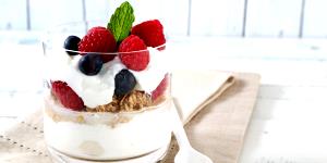 1 container Berry Colada Parfait (2000)