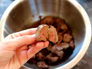 1 Container (cooked, Yield From 400g Raw Liver) Chicken Liver (Simmered, Cooked)