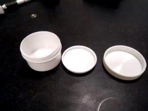 1 Container Cream, Light