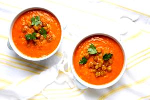 1 container Thai Red Pepper Bisque (2000)