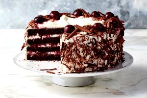 1 Container Yogurt, Light, Black Forest Cake