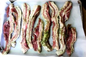 1 cooked slice Uncured Bacon