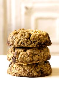 1 cookie (1.5 oz) Triple Chunky Chocolate Pecan