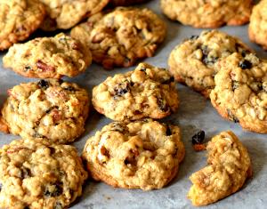 1 Cookie (15.0 G) Oatmeal Cookies with Raisins