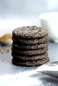1 cookie (25 g) Dutch Cocoa Cookies