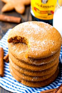 1 cookie (27 g) Old Fashioned Molasses Cookies